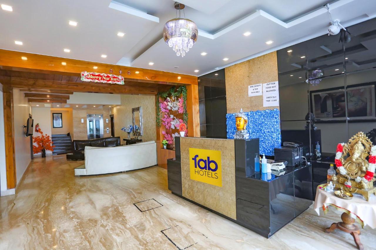 Fabhotel Winter Line Inn 무소리에 외부 사진